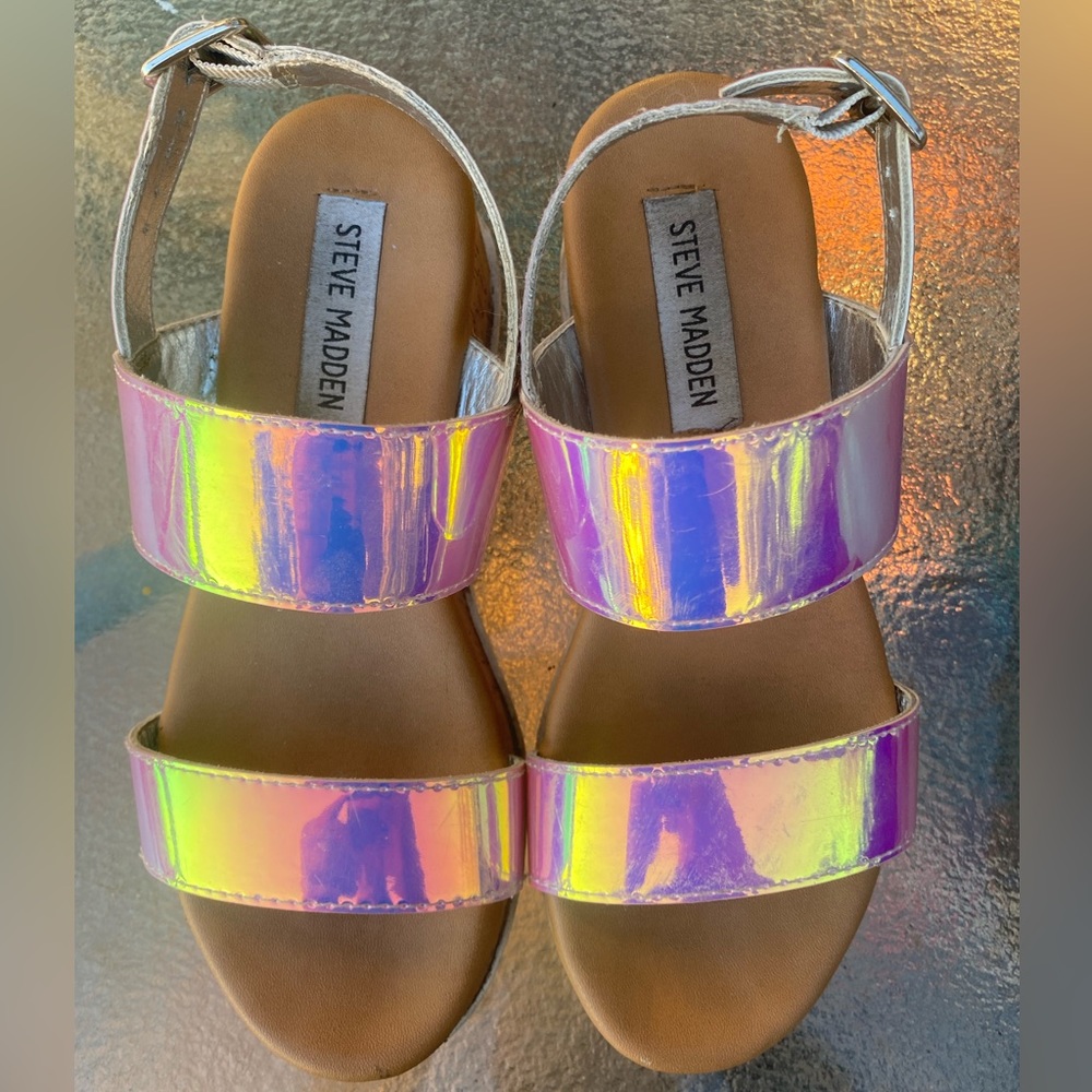 Girl Steve Madden sandals